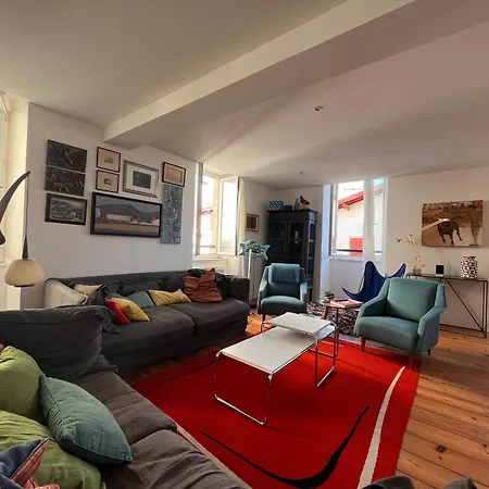 Apartment Lumineux Pres De La Avec Wifi, En Plein Centre-ville De - Fr-1-239-875