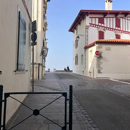 Lumineux Pres De La Avec Wifi, En Plein Centre-ville De - Fr-1-239-875 Saint-Jean-de-Luz